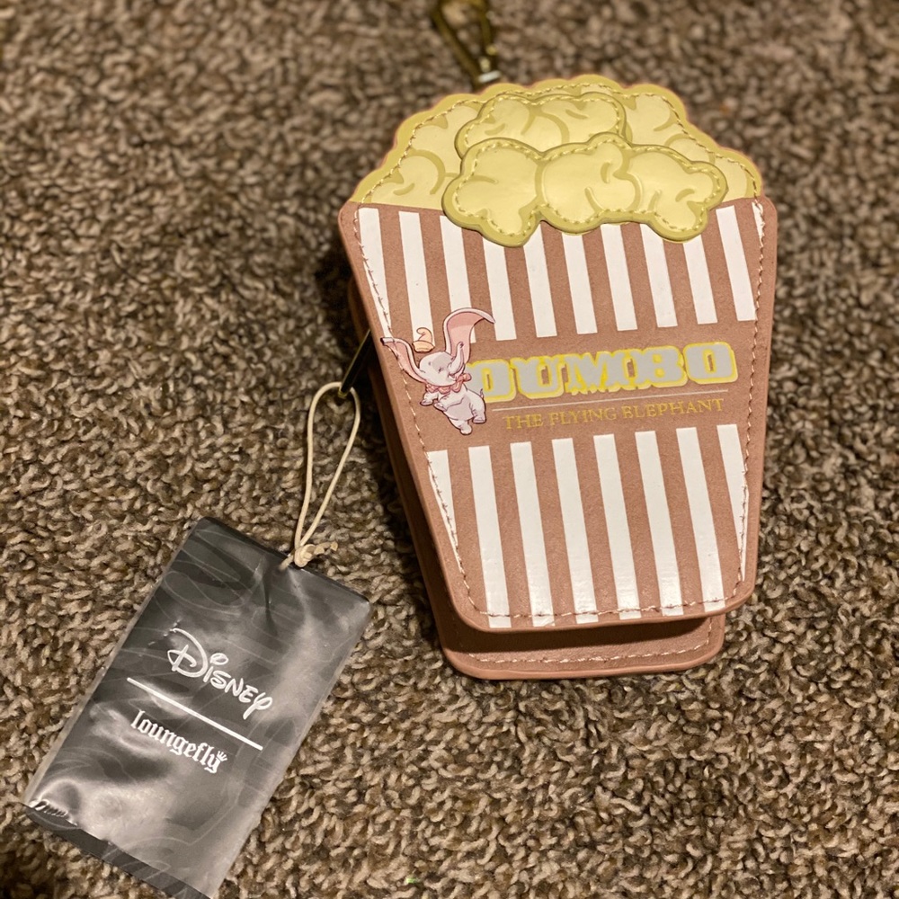 Dumbo loungefly